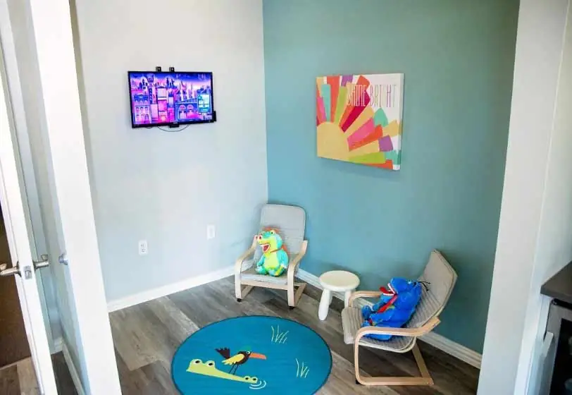 the kid-friendly waiting room area at Frisco dental office Stonebriar Family Dentistry